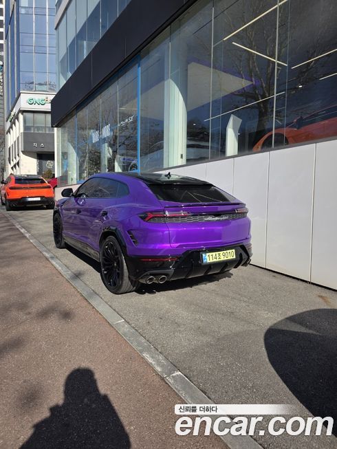 Lamborghini Urus 2025