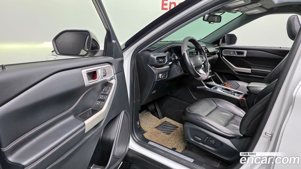 Ford Explorer 2021