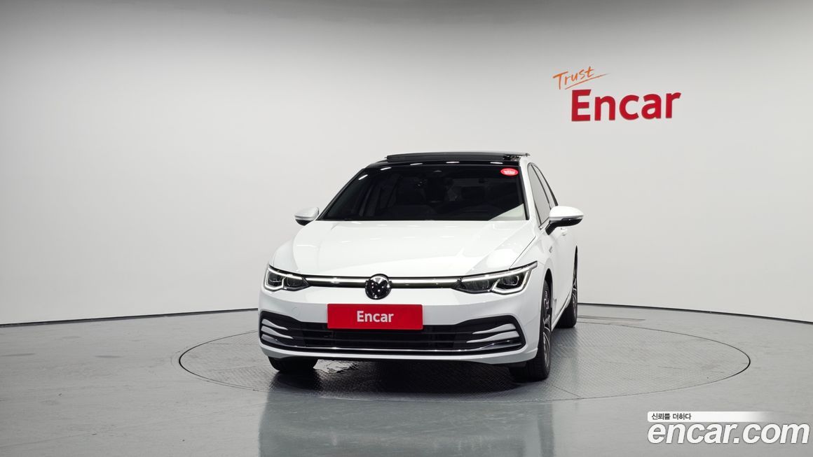 Volkswagen Golf 2024