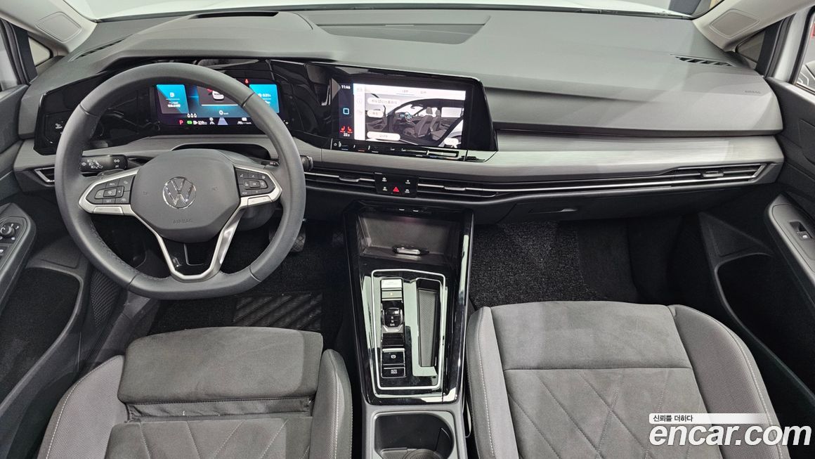 Volkswagen Golf 2024