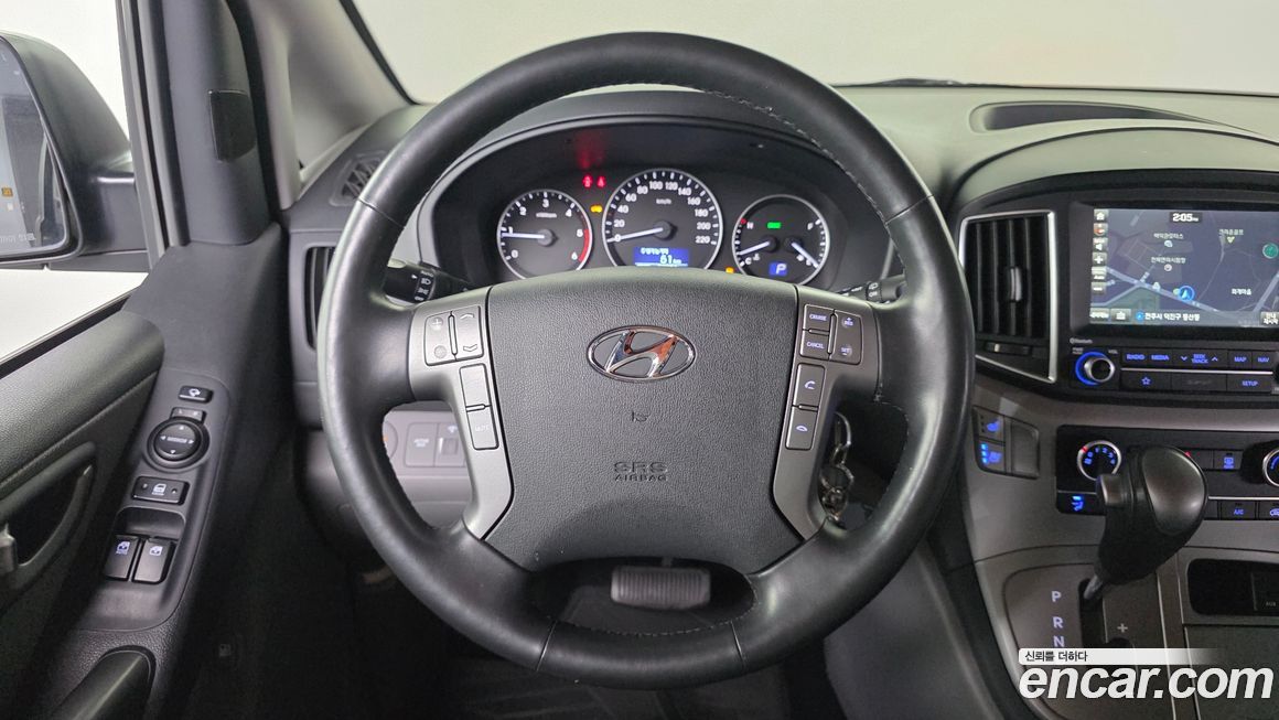 Hyundai Starex 2019