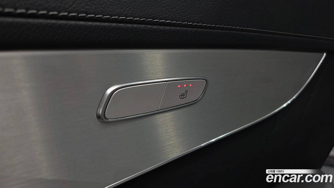 Mercedes-Benz GLC-Class 2019