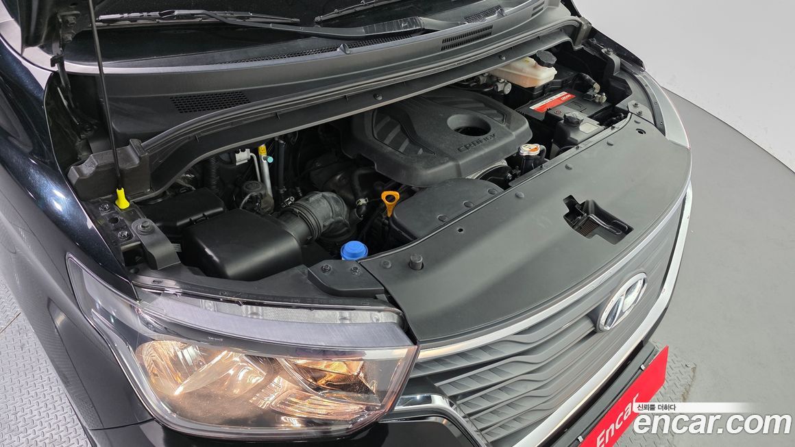 Hyundai Starex 2019