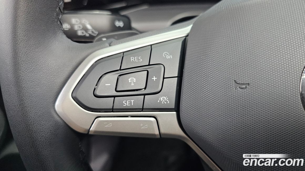 Volkswagen Golf 2024