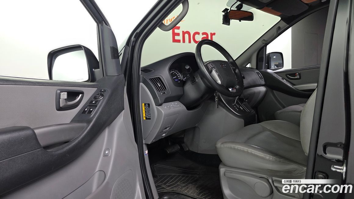 Hyundai Starex 2019