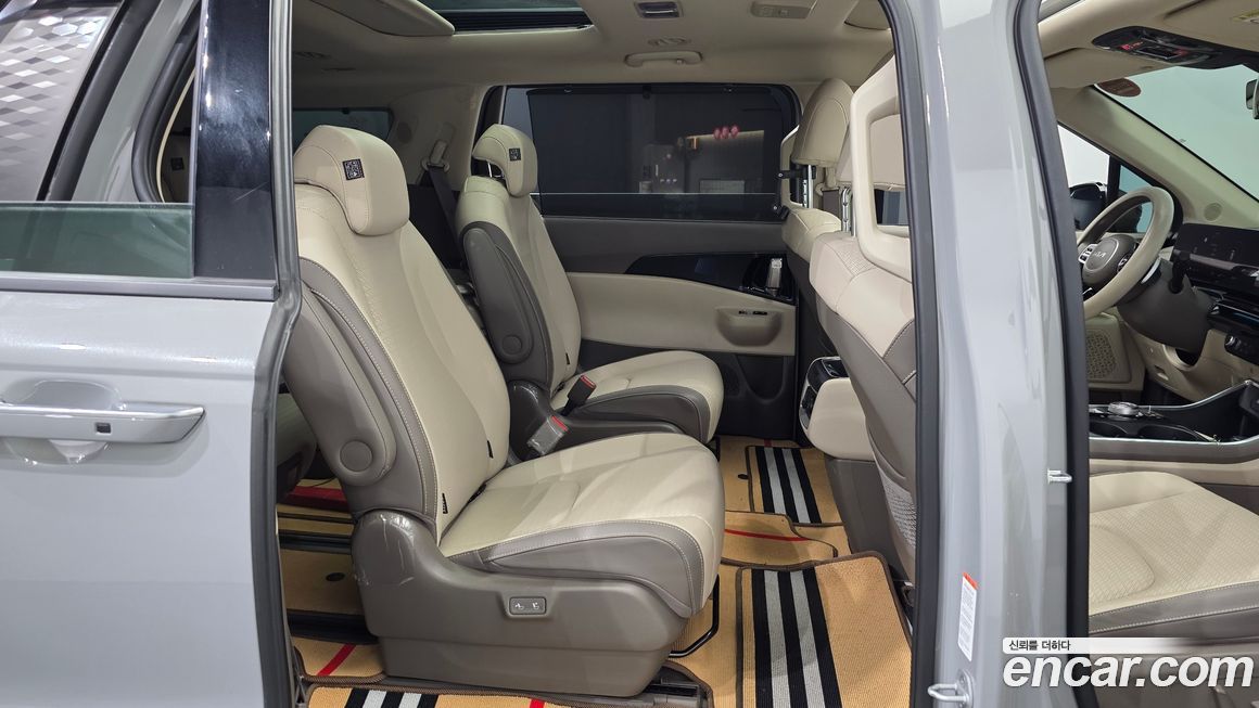 Kia Canival 2024