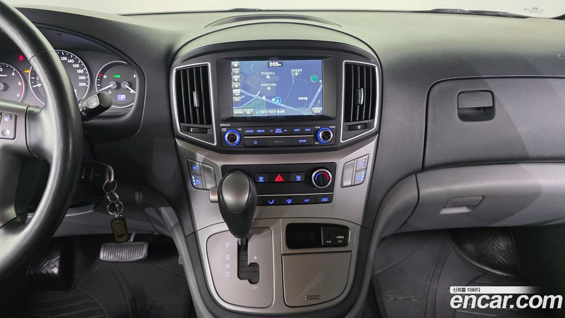 Hyundai Starex 2019