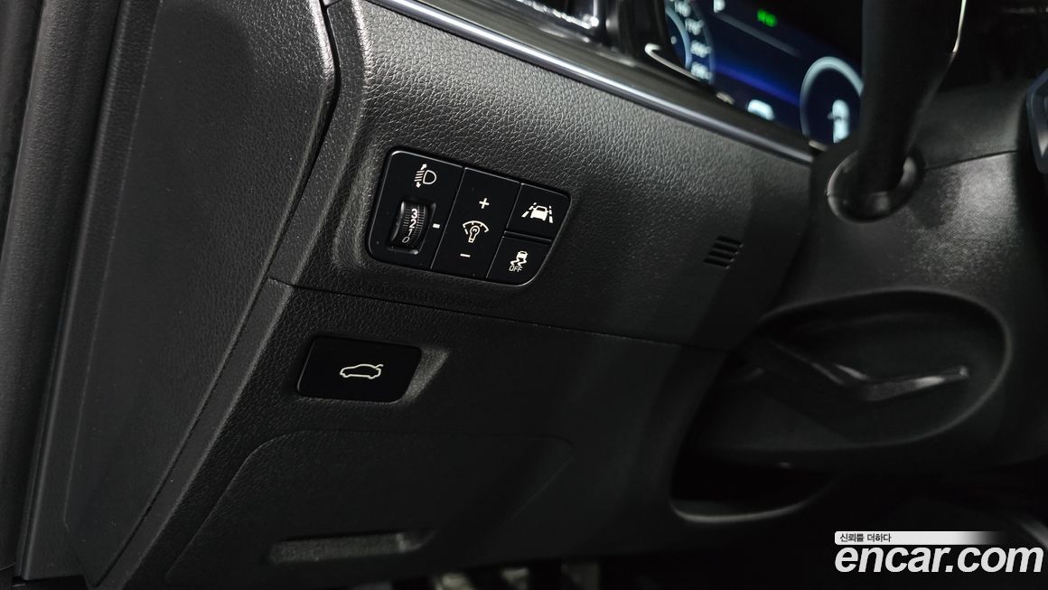 Kia K5 2023