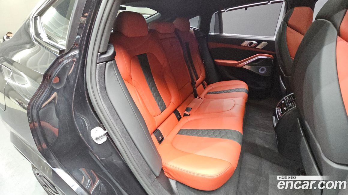 BMW X6M 2023