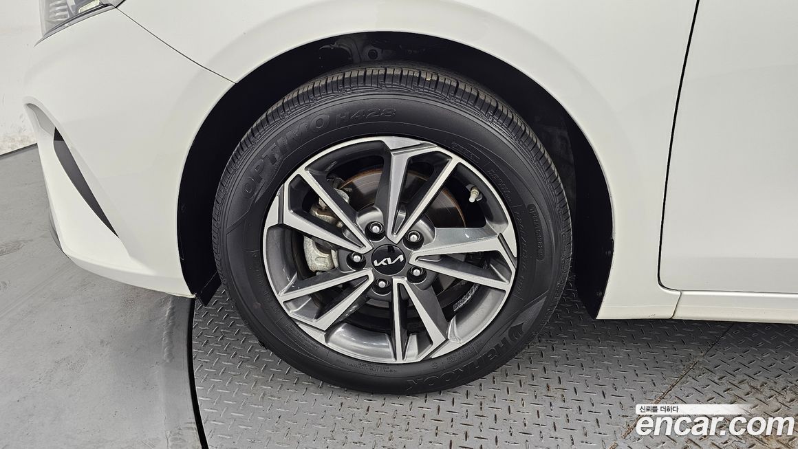 Kia K3 2023