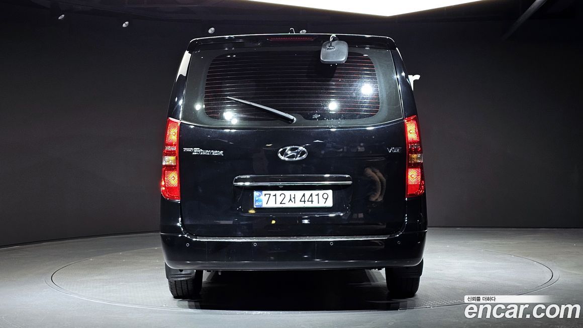 Hyundai Starex 2019