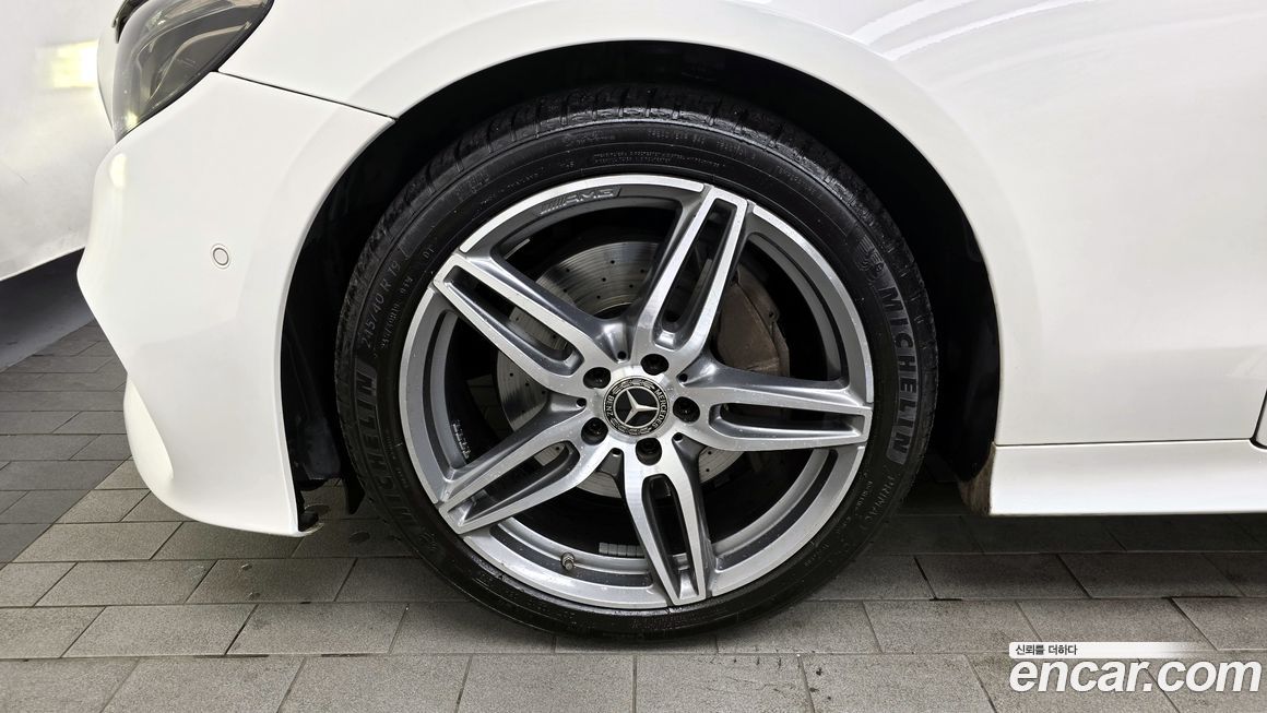 Mercedes-Benz E-Class 2019