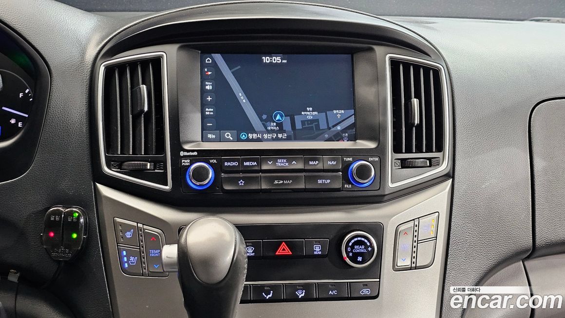 Hyundai Starex 2019