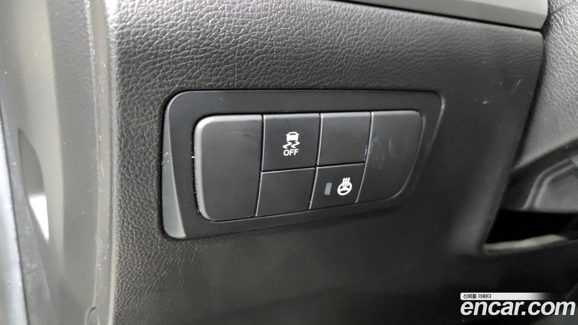 KG_Mobility_Ssangyong KORANDO 2012