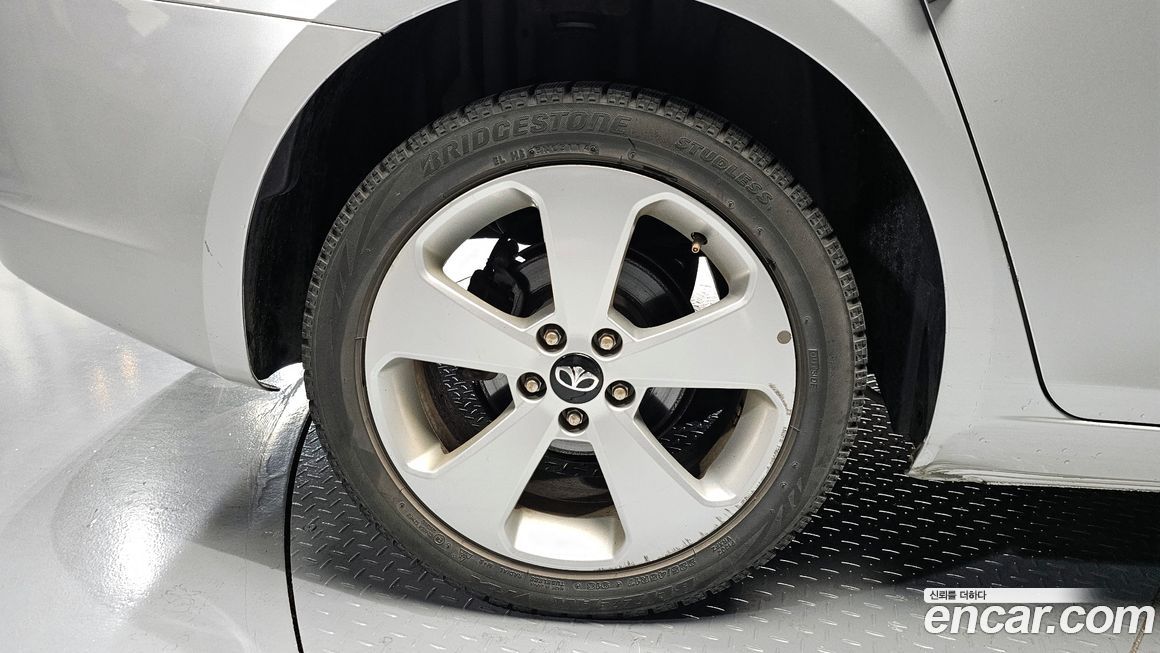 ChevroletGMDaewoo Lacetti 2011