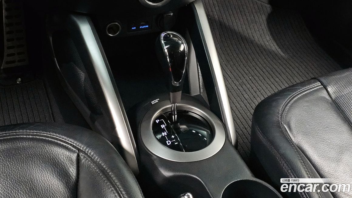 Hyundai Veloster 2012