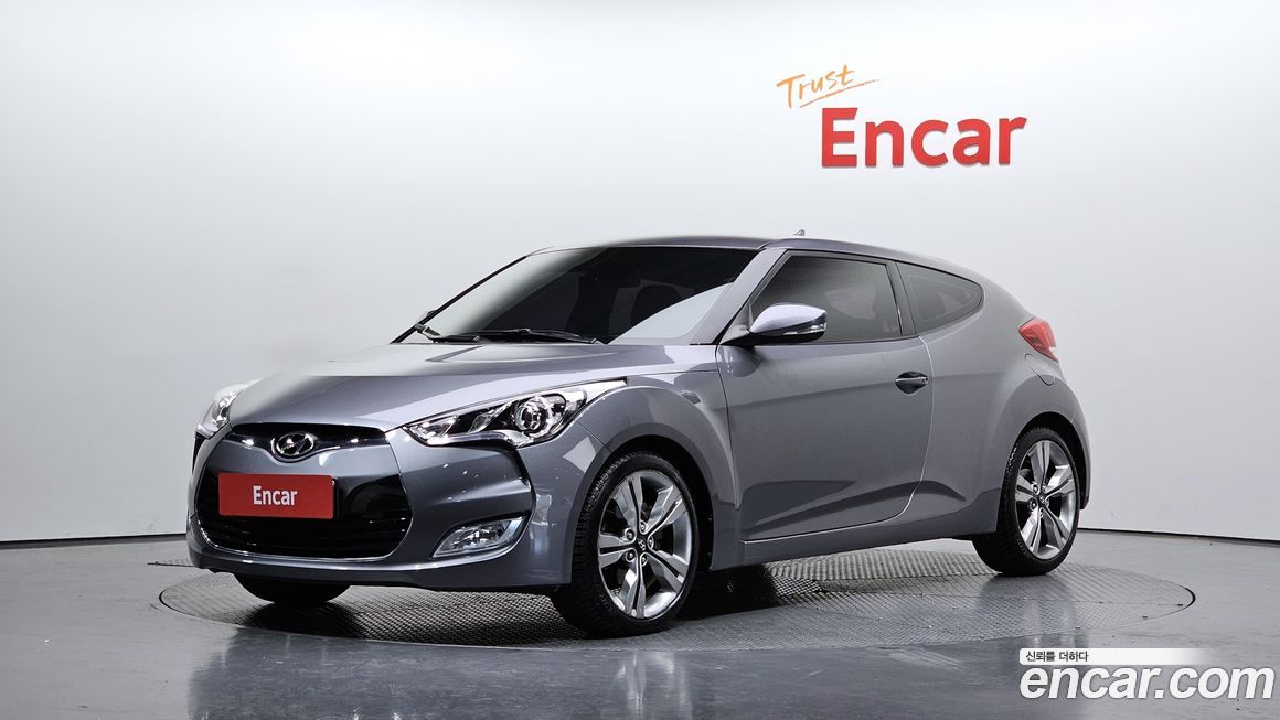 Hyundai Veloster 2012