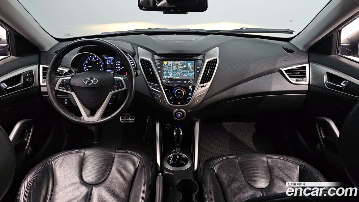 Hyundai Veloster 2012