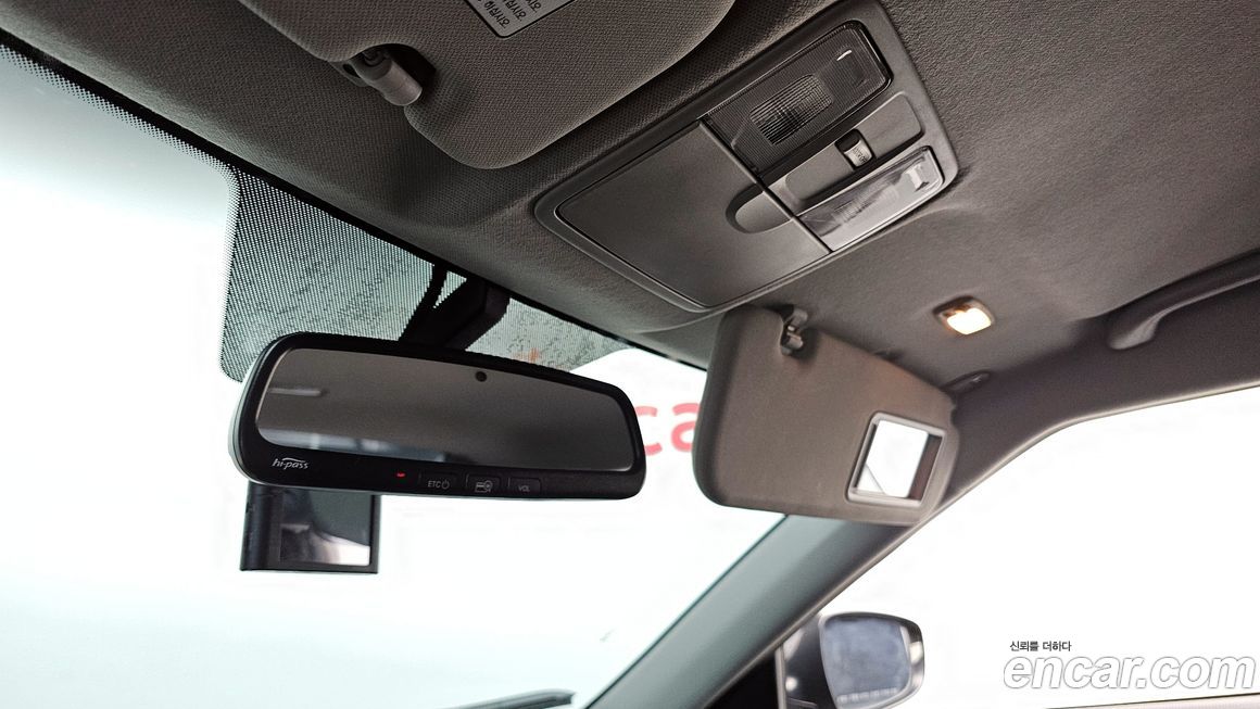 Hyundai Veloster 2012