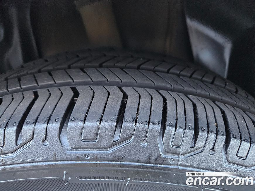 KG_Mobility_Ssangyong KORANDO 2013