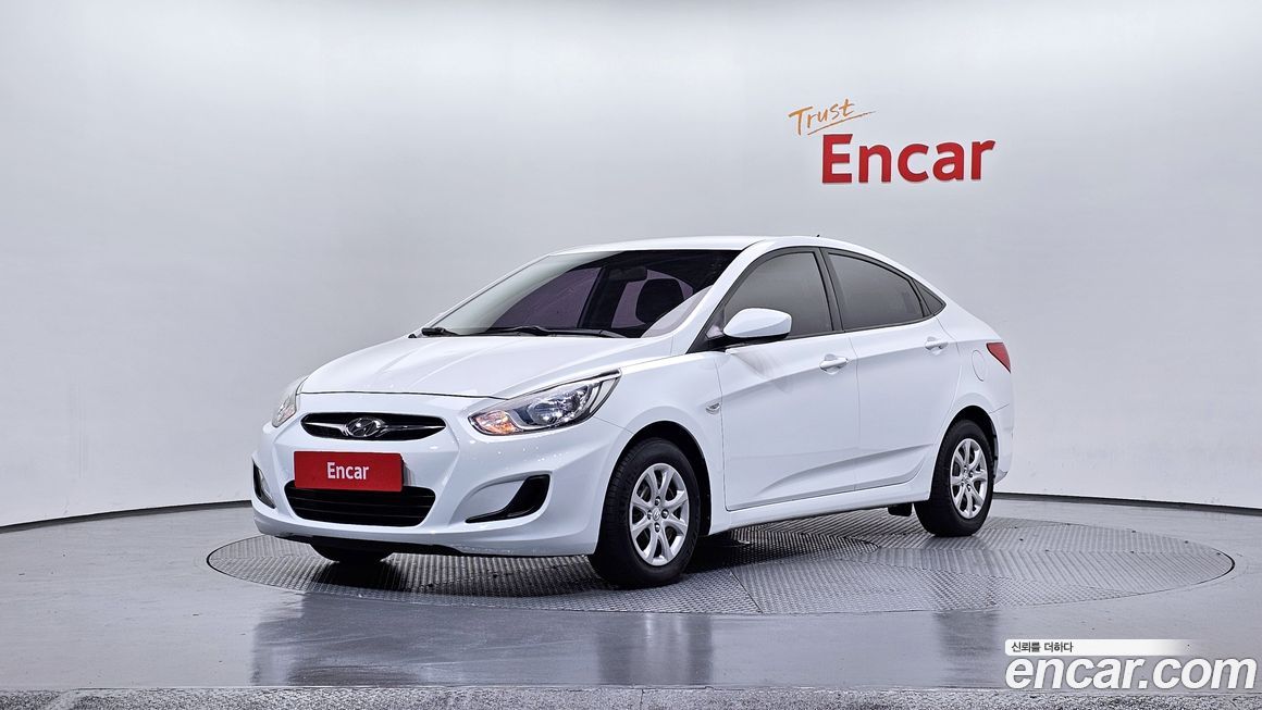 Hyundai Accent 2015