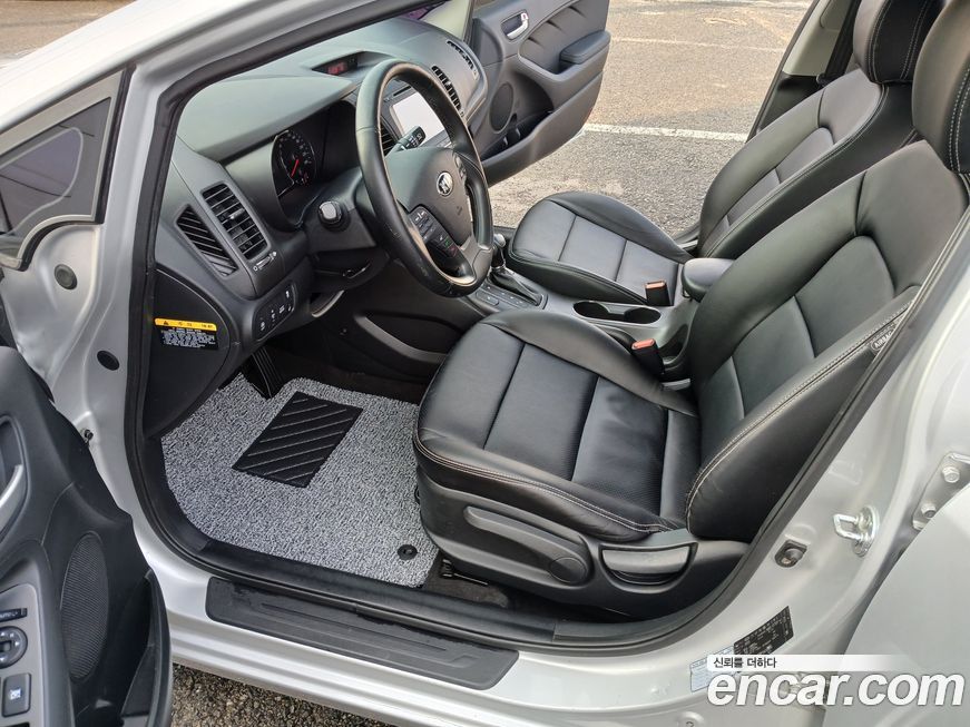 Kia K3 2015