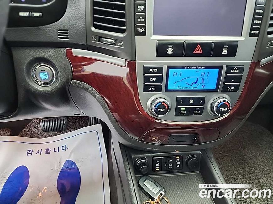 Hyundai Santafe 2011