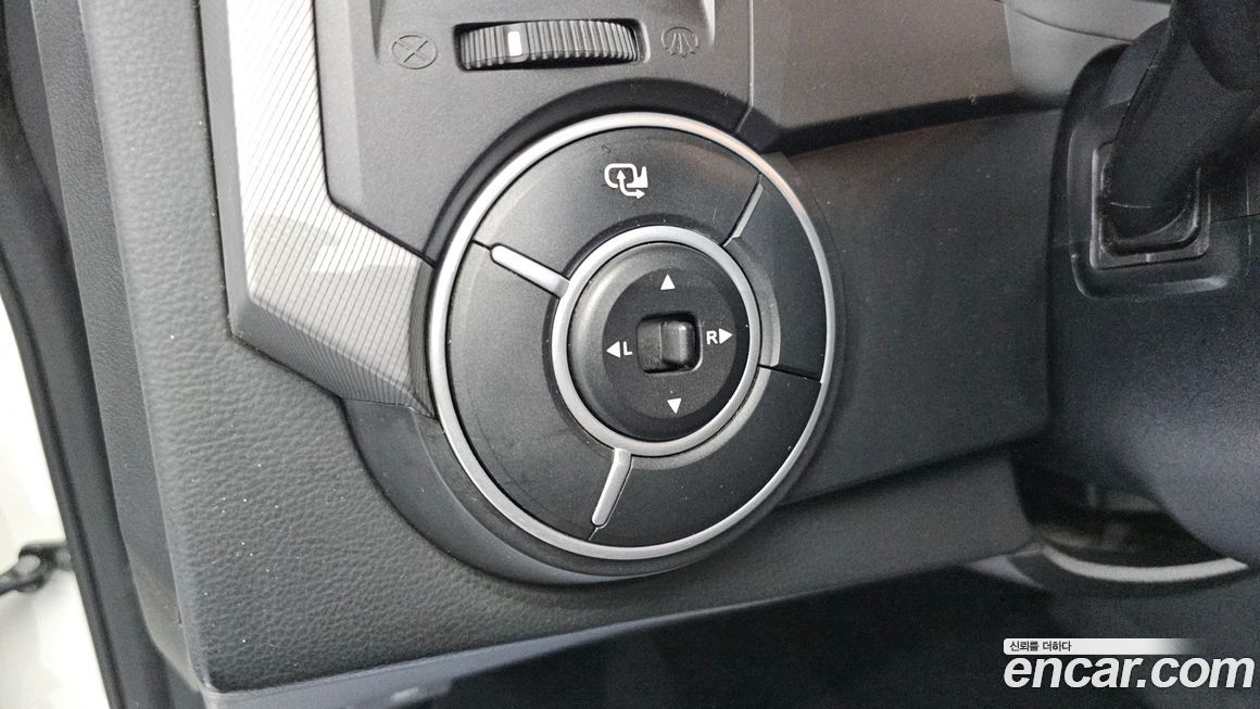 KG_Mobility_Ssangyong KORANDO 2014