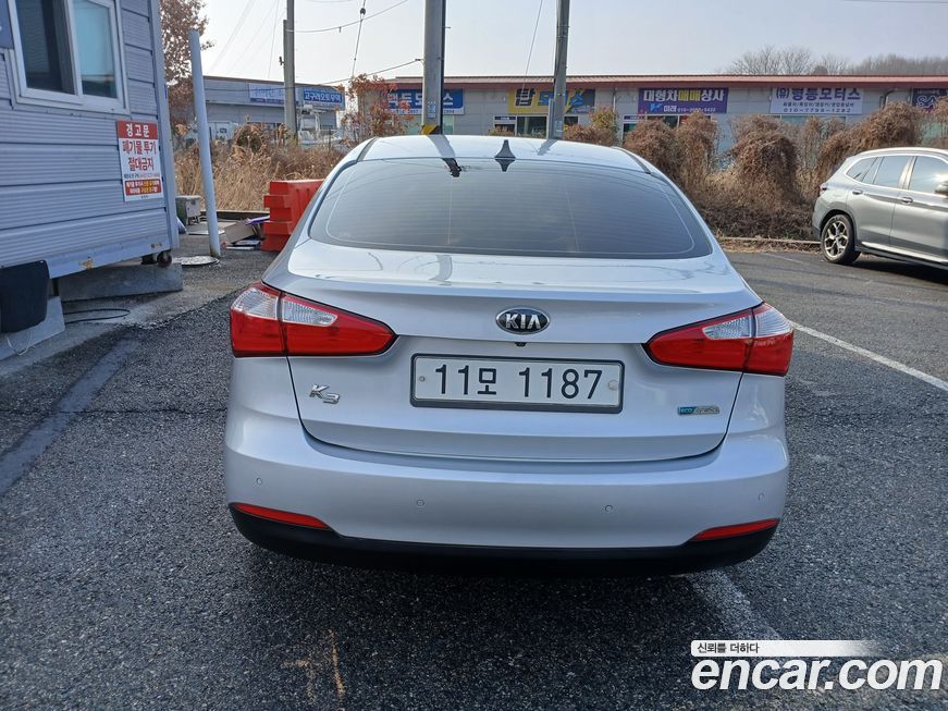 Kia K3 2015