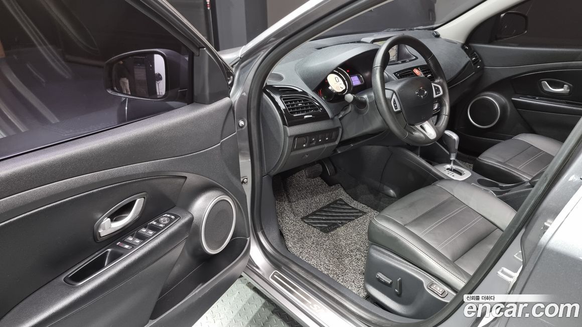 Renault-KoreaSamsung SM3 2016