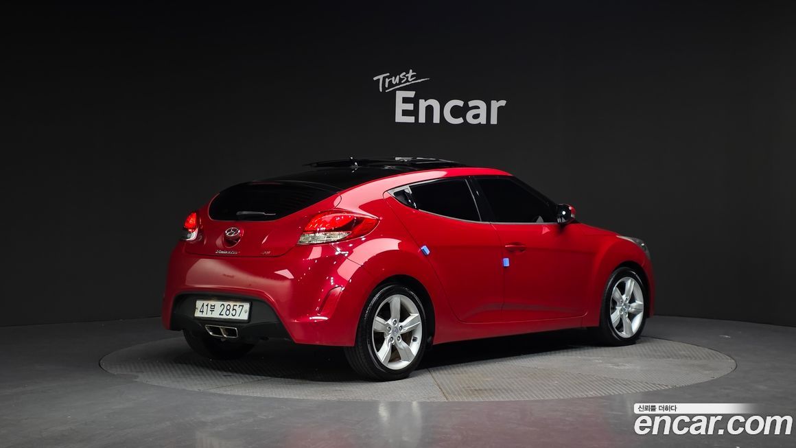 Hyundai Veloster 2012