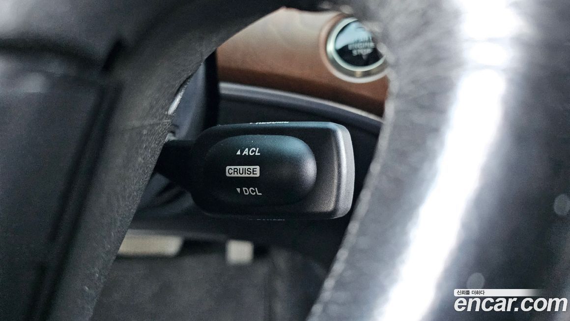 KG_Mobility_Ssangyong Chairman 2016