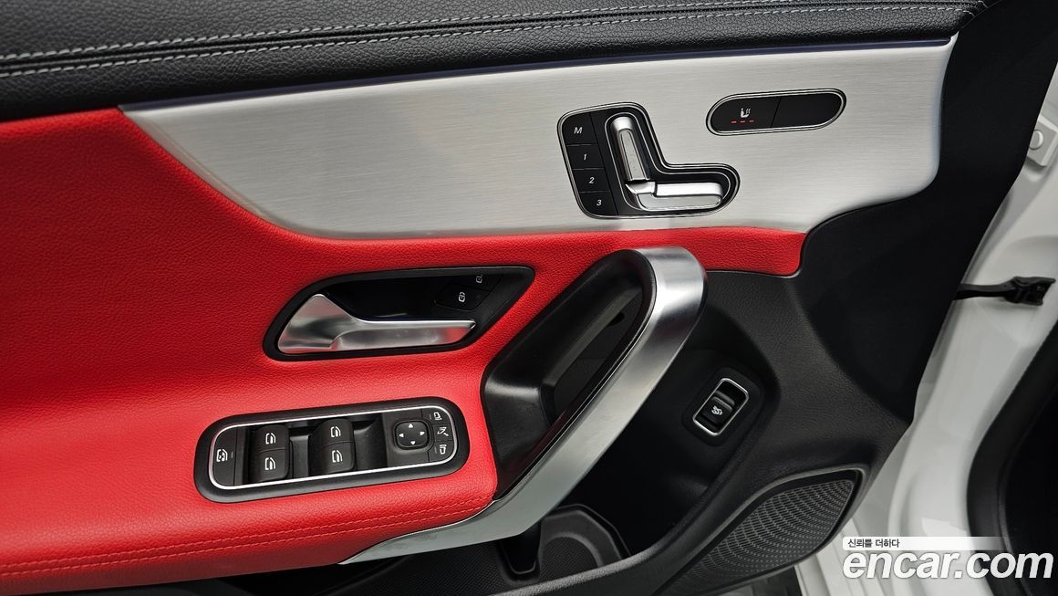 Mercedes-Benz CLA-Class 2023