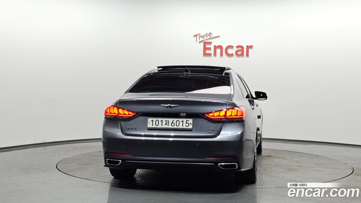 Hyundai Genesis 2016