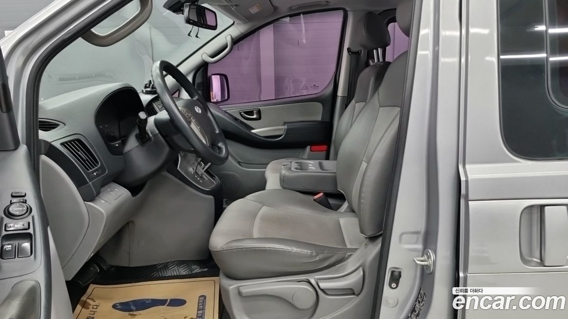Hyundai Starex 2011