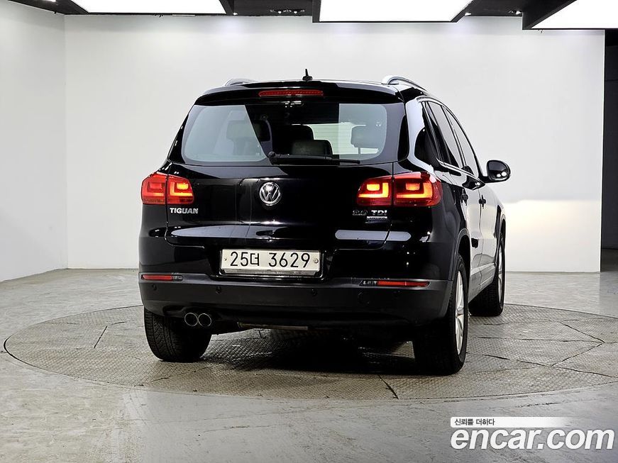 Volkswagen Tiguan 2015