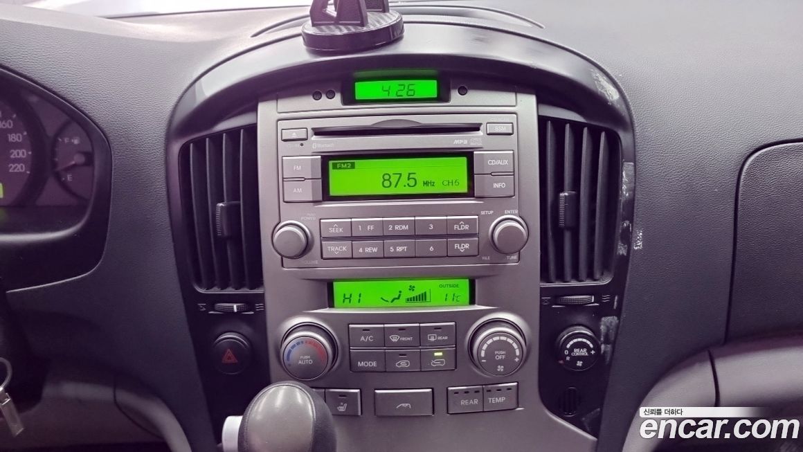 Hyundai Starex 2011