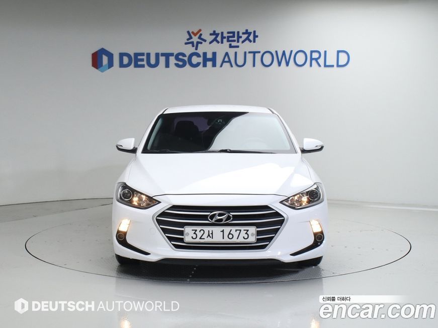 Hyundai AVANTE 2016