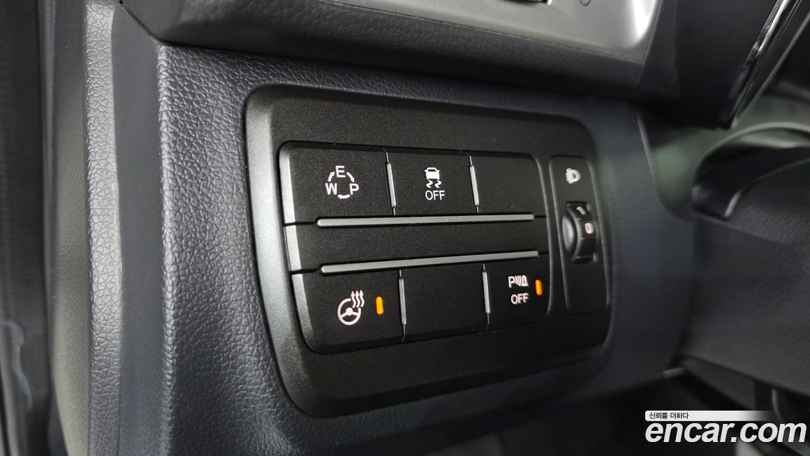 KG_Mobility_Ssangyong TIBOLI 2015