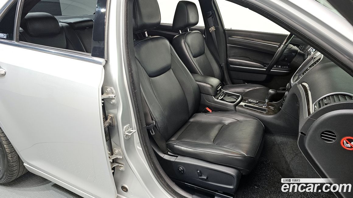 Chrysler 300C 2012