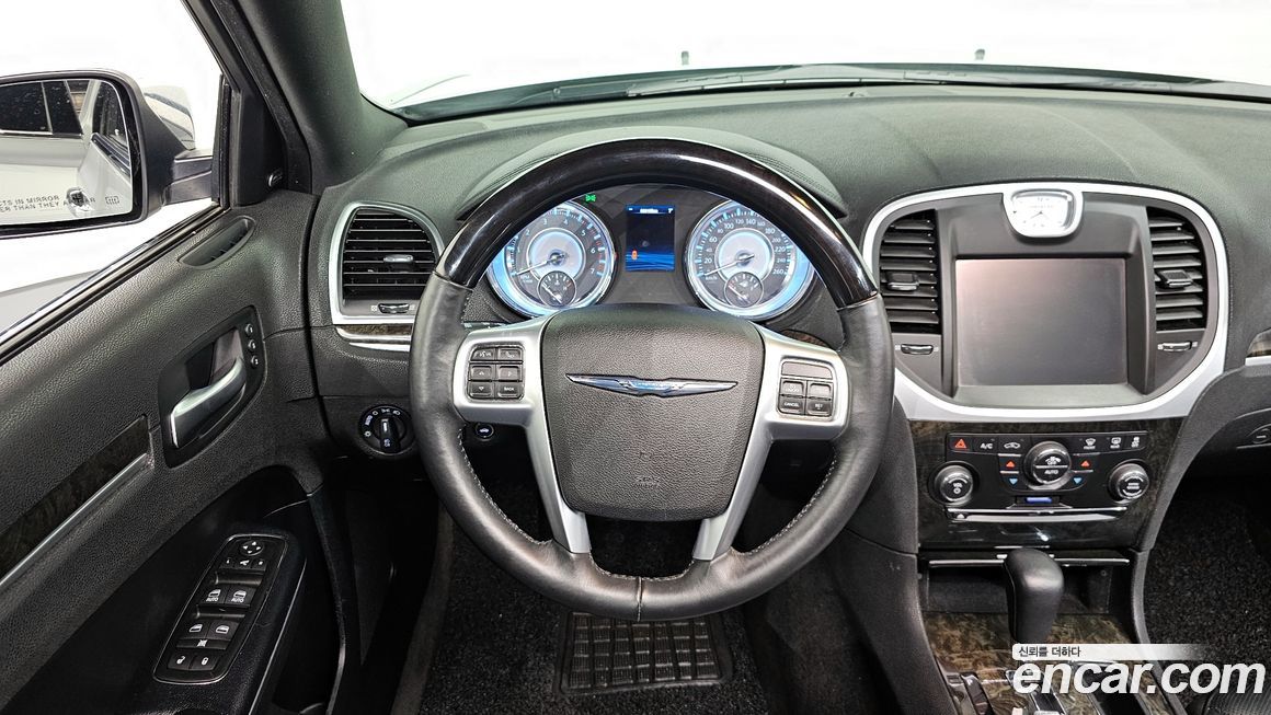 Chrysler 300C 2012