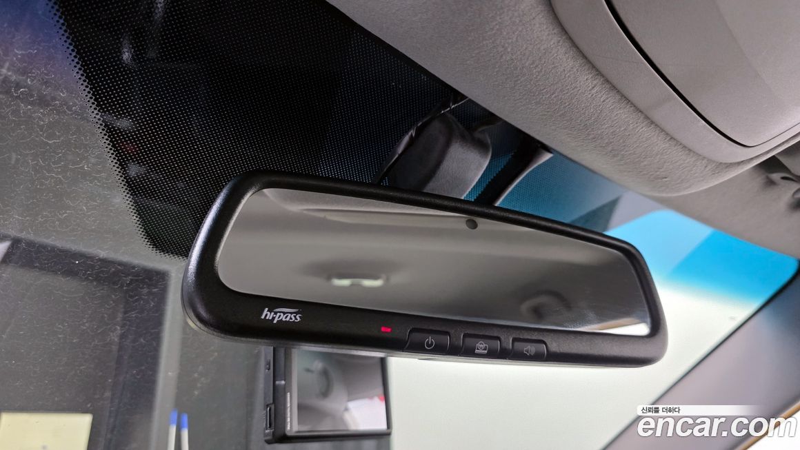 KG_Mobility_Ssangyong TIBOLI 2015