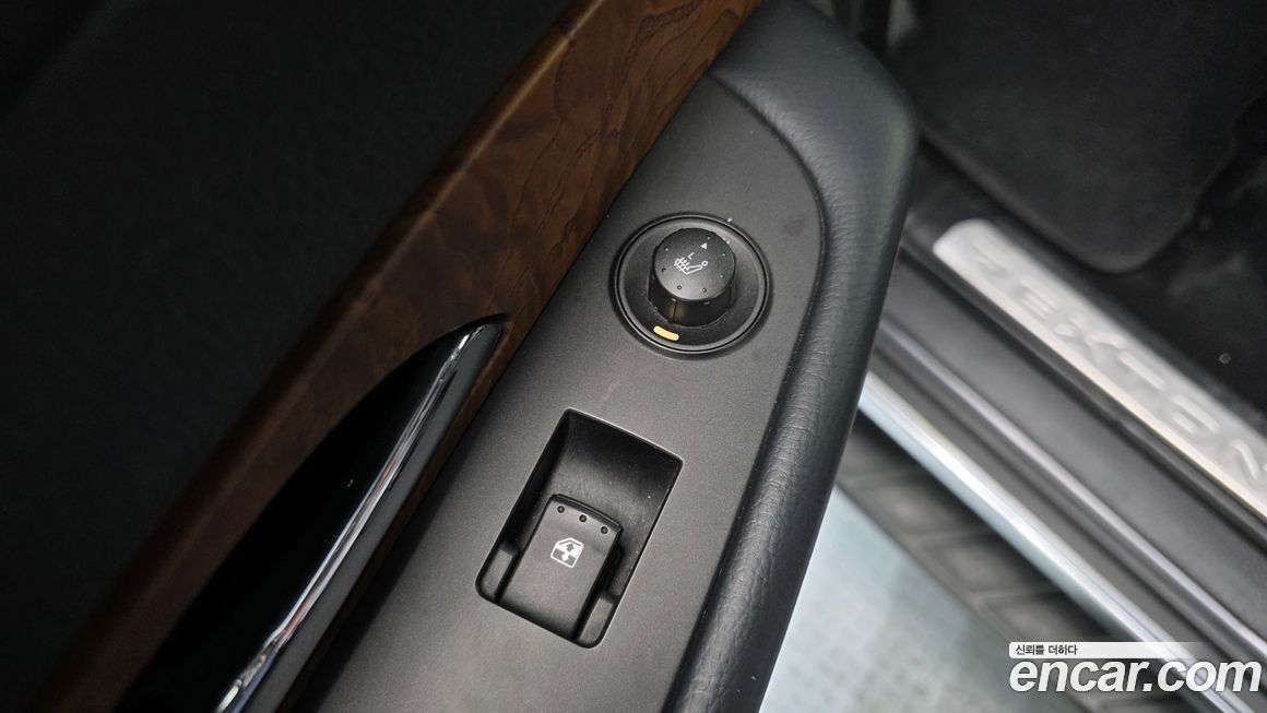 KG_Mobility_Ssangyong Rexton 2016