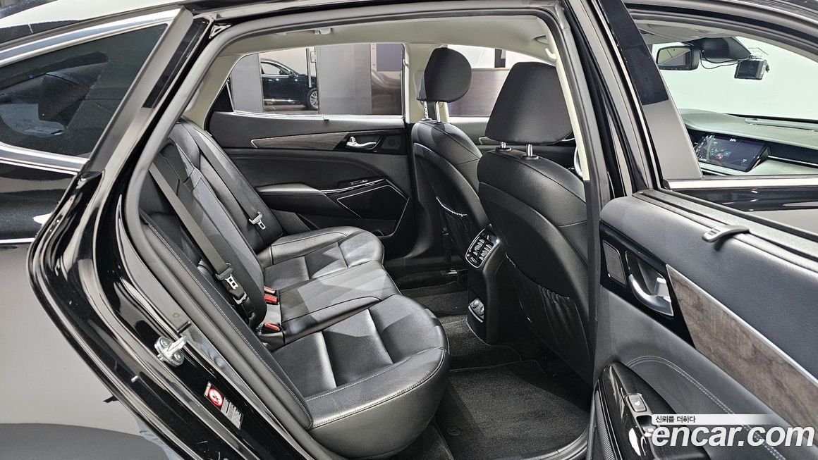 Kia K7 2021