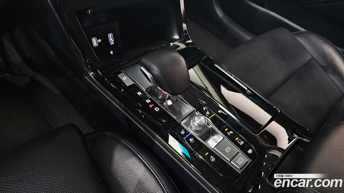 Kia K7 2021