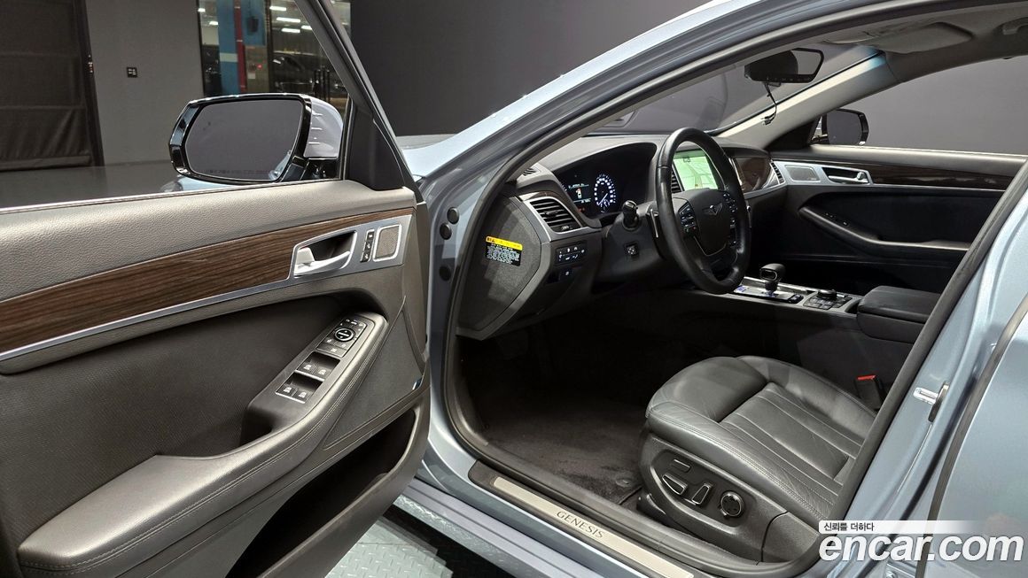 Genesis G80 2017