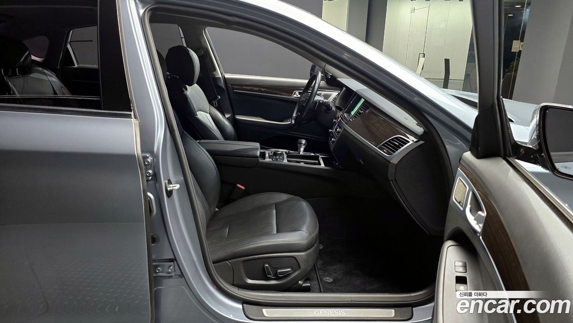 Genesis G80 2017