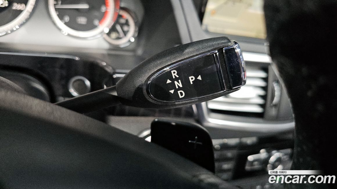 Mercedes-Benz E-Class 2013