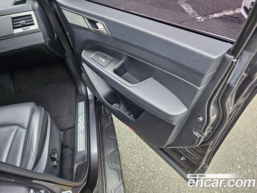 KG_Mobility_Ssangyong Rexton 2019