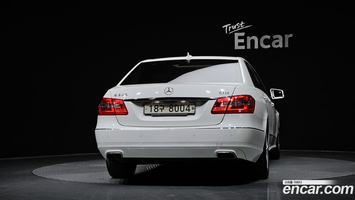 Mercedes-Benz E-Class 2013